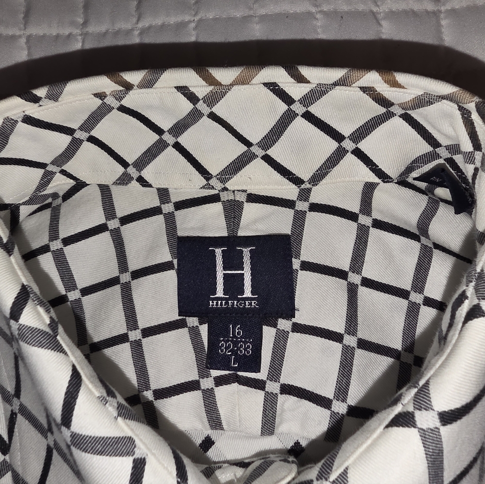Men's Black and White Plaid Shirt